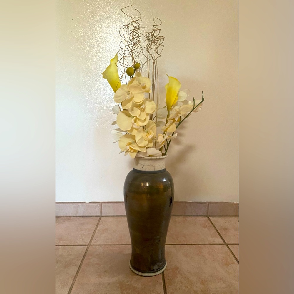 Vase with flowers